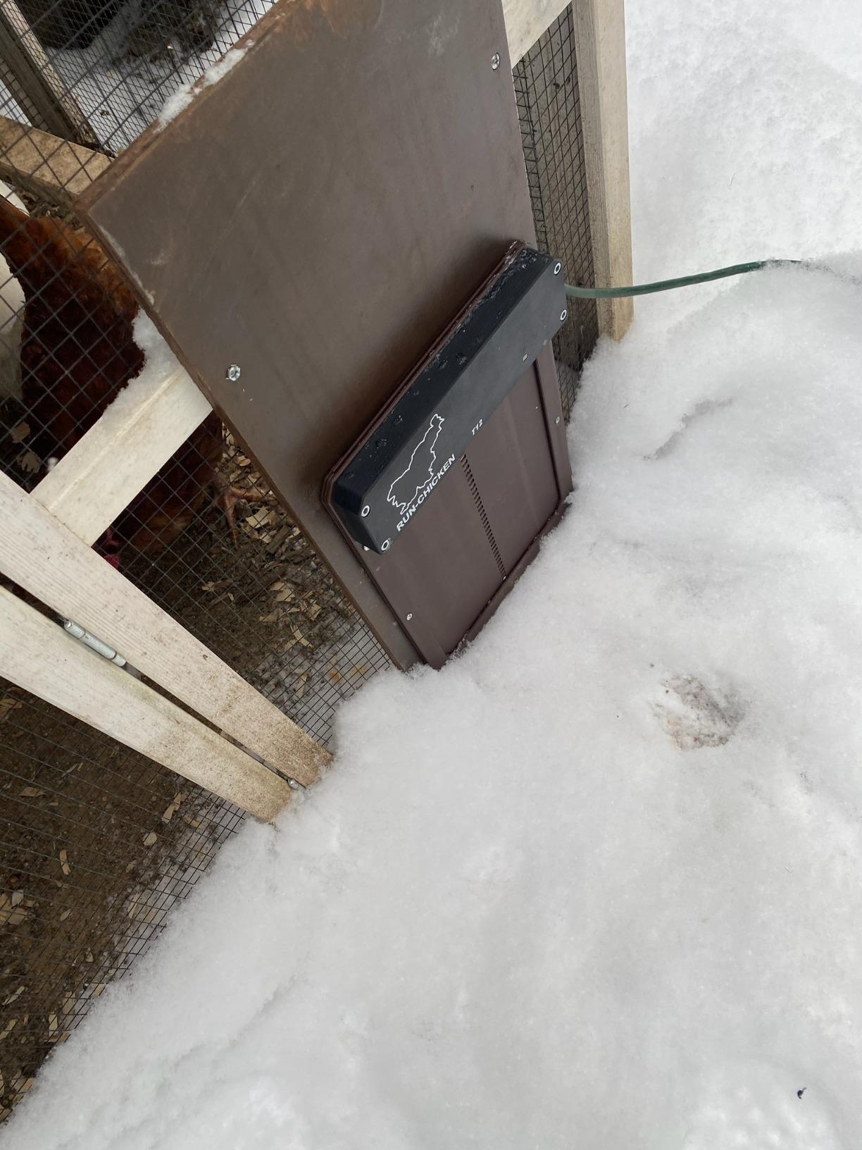 20/mo Finance RUNCHICKEN Door (Brown) Automatic Chicken Coop Door