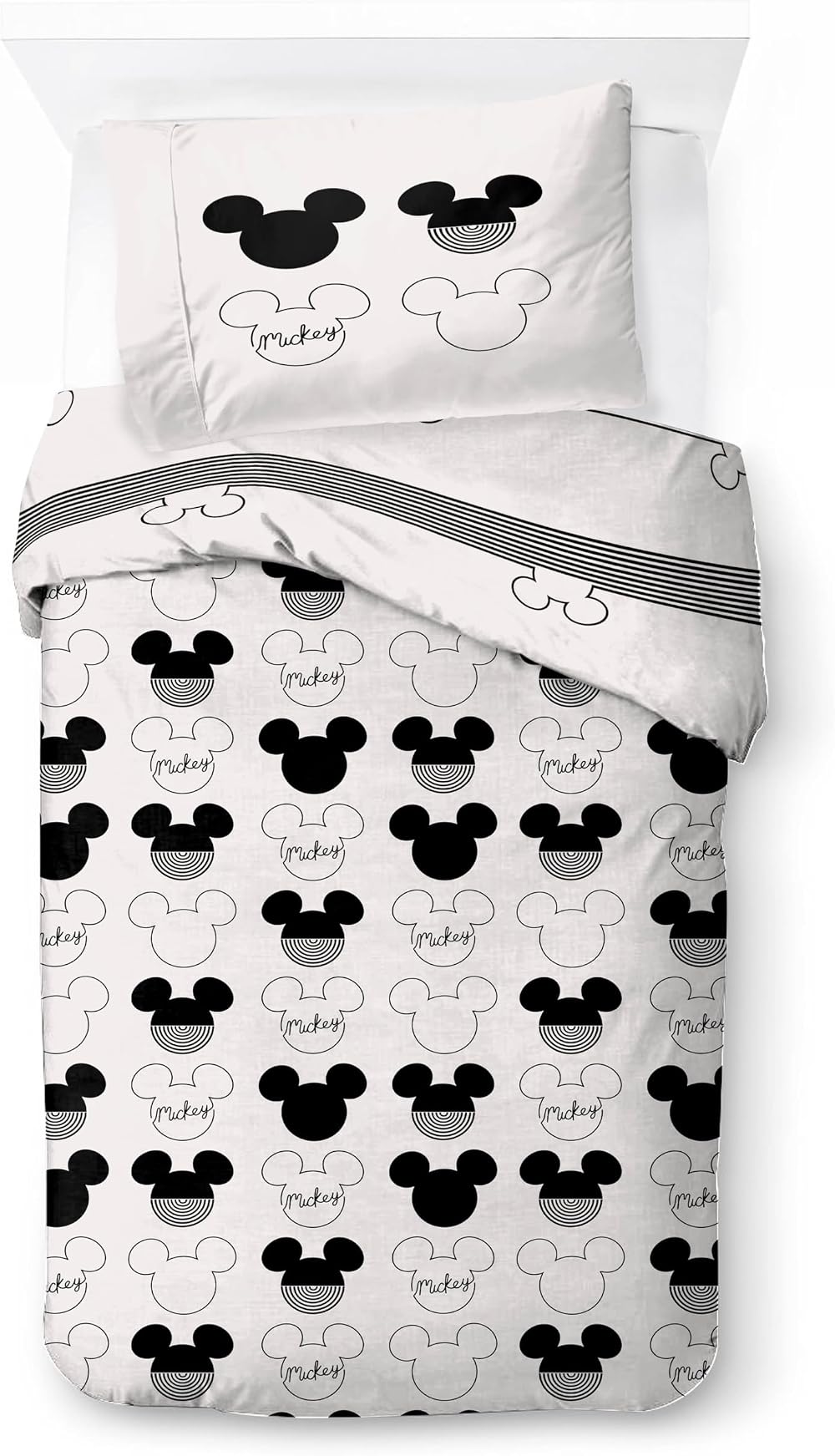 Jay Franco Star Wars Mandalorian The Cutest Bounty Duvet Set 3-Piece 135 x 200