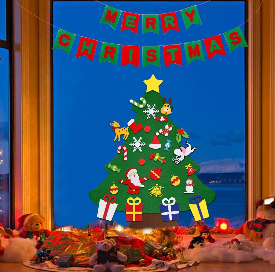 VDROL Felt Christmas Tree with Merry Christmas Banner Wall Hanging & 29Pcs DIY Friendly Detachable Hanging Xmas Ornaments Xmas Kids Gifts Christmas Decorations