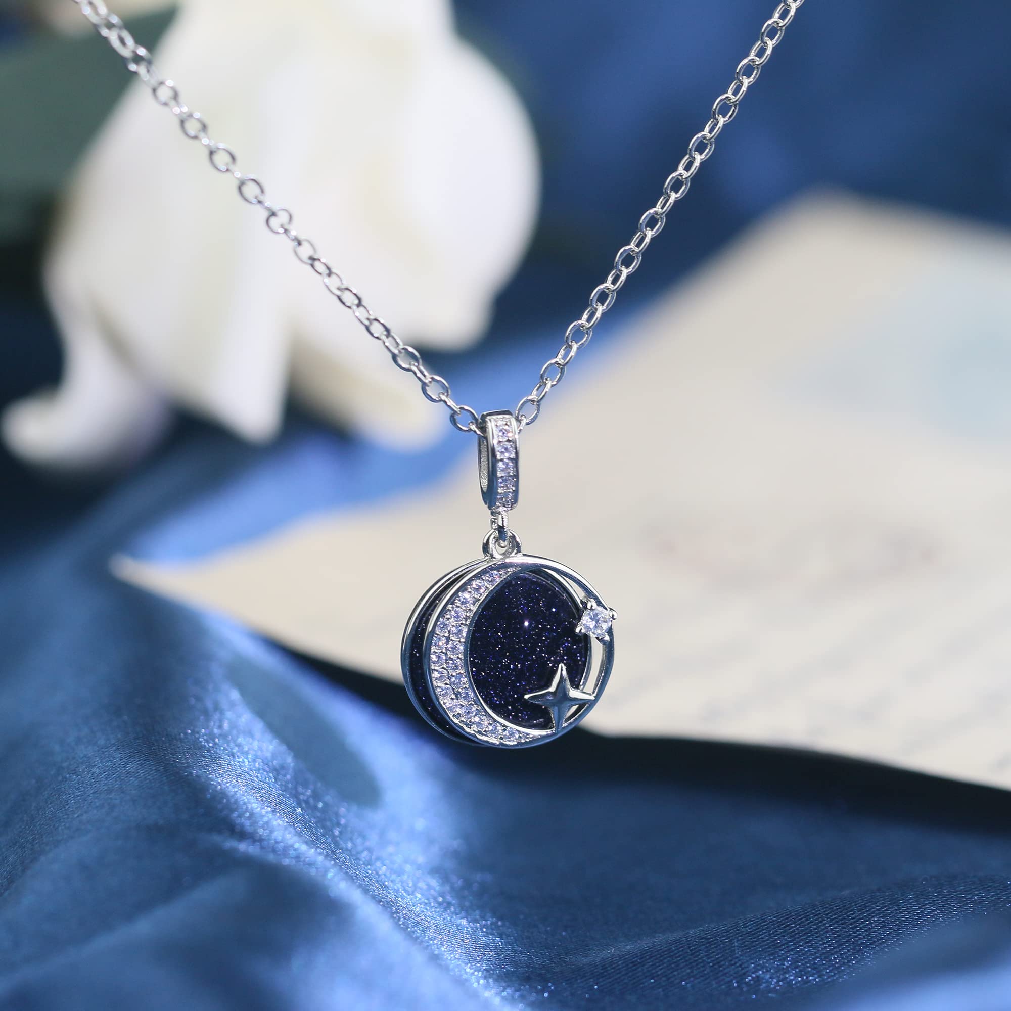 Sereney Christmas Daughter Gifts from Mom, Silver Moon Star Necklace as Bonus Daughter Gifts, Bonus Daughterr Necklaces from Mom, Step Daughterr Present from Stepmom Stepdad Lockets