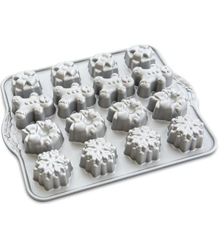 Amazon.com: Nordic Ware Cozy Village Gingerbread House, 6 Cups