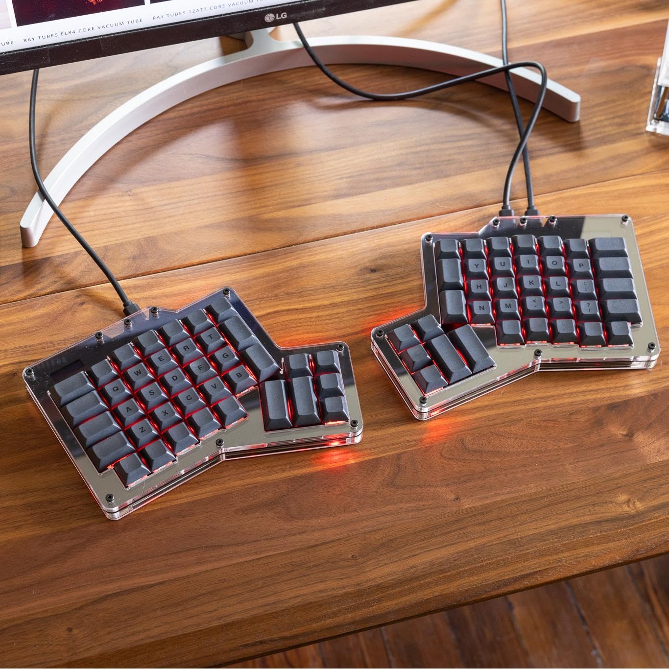 Apos ErgoDox 76 