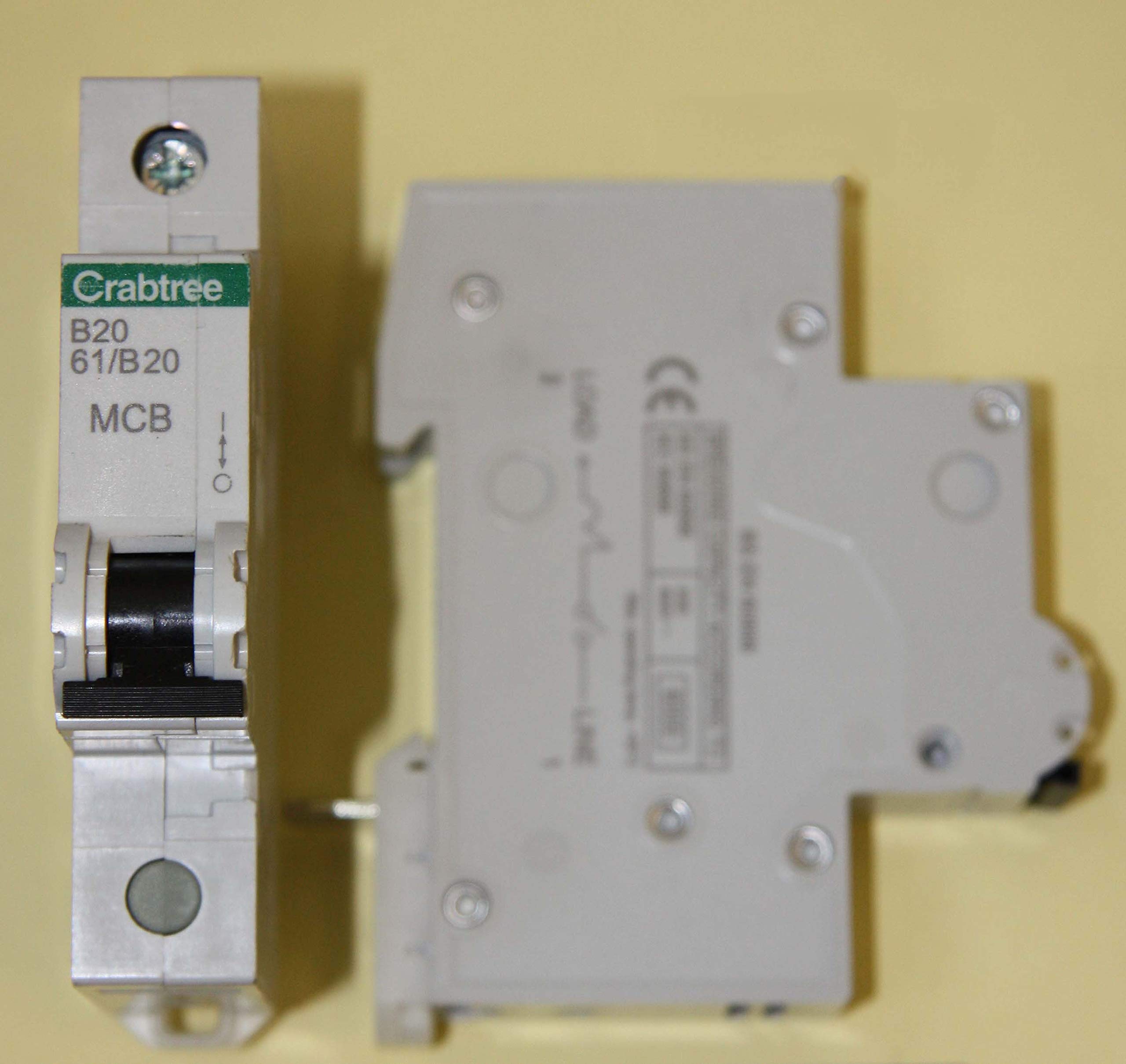 Crabtree Starbreaker - 61/B20-20a Type B Single Pole MCB