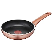 Lagostina Ramata Padella Antiaderente in Alluminio Ø 24 cm con Esterno Effetto Rame, Pentola Gas e Forno, Rivestimento Titanium Easy, Manico Ergonomico in Bakelite