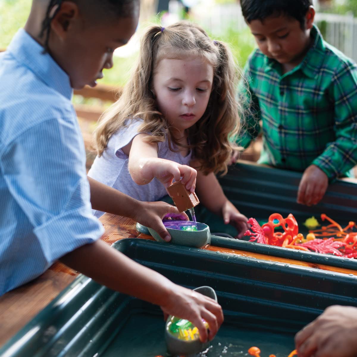 Glo Pals Water-Activated Light-Up Cubes for Sensory Play – 12 Pack