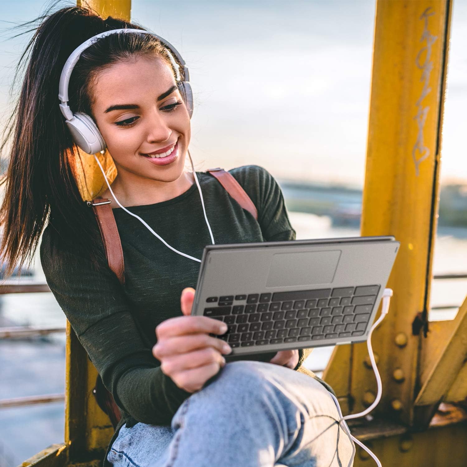 Acer Chromebook Spin 311 Convertible Laptop, Intel Celeron N4020, 11.6" HD Touch, 4GB LPDDR4, 32GB eMMC, Gigabit Wi-Fi 5, Bluetooth 5.0, Google Chrome, CP311-2H-C679: Computers & Accessories