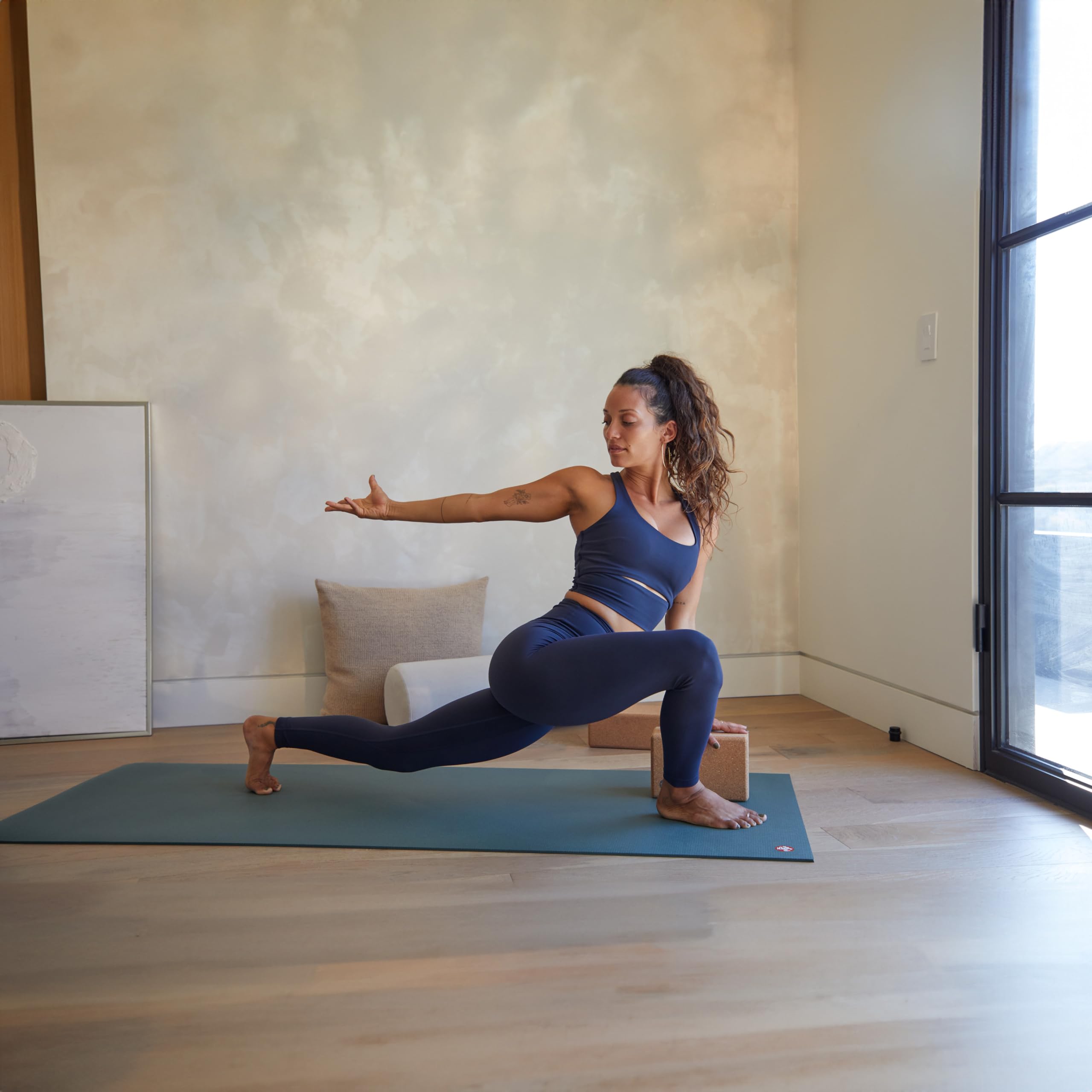 Manduka The Pro Yoga Mat, Black Sage - Image 3