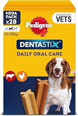 Pedigree DentaStix Daily Dental Chews Medium Dogs 10-25 kg 28 Sticks Pack of 4