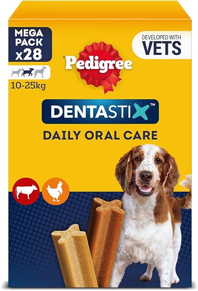 Pedigree DentaStix Daily Dental Chews Medium Dogs 10-25 kg 28 Sticks Pack of 4
