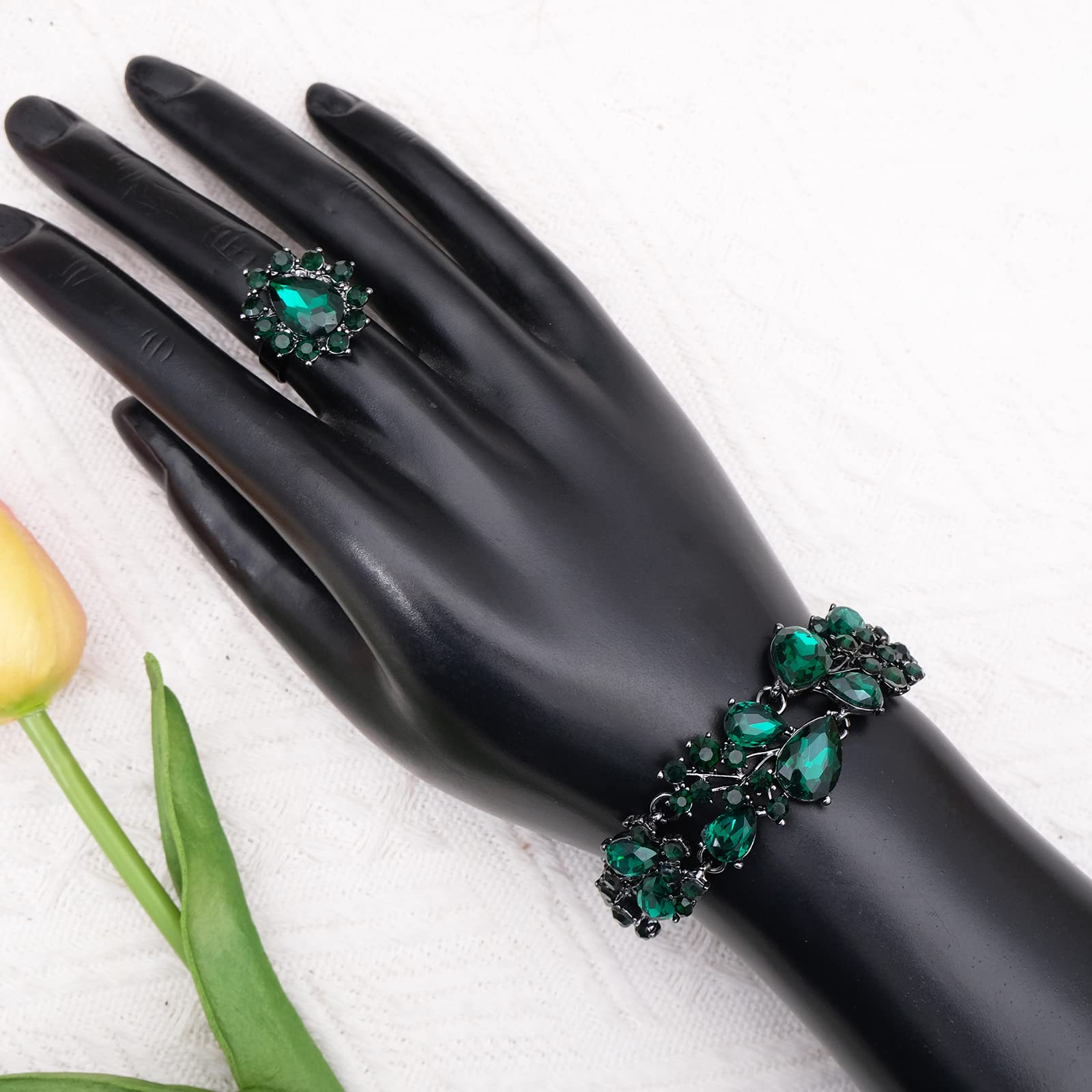 CSY 4 Pcs/Set Austrian Crystal Necklace Earrings Bracelet Ring Bridal Jewelry Sets for Brides Wedding Party Costume Accessories Gifts for Women