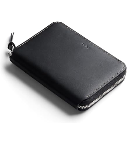 Bellroy Folio Piccolo, Small Leather Zip Wallet - Black | Small