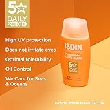 ISDIN Fotoprotector Fusion Water MAGIC GLOW SPF 30 Facial Sunscreen Ultra-Light view 6