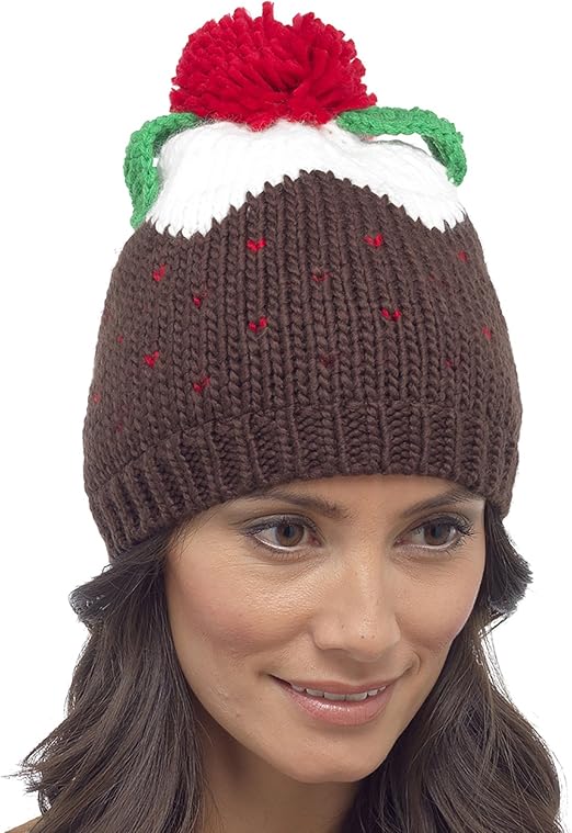 Womens Novelty Knitted Christmas Pudding Hat Festive Pom Pom Beanie Accessory: Amazon.co.uk 