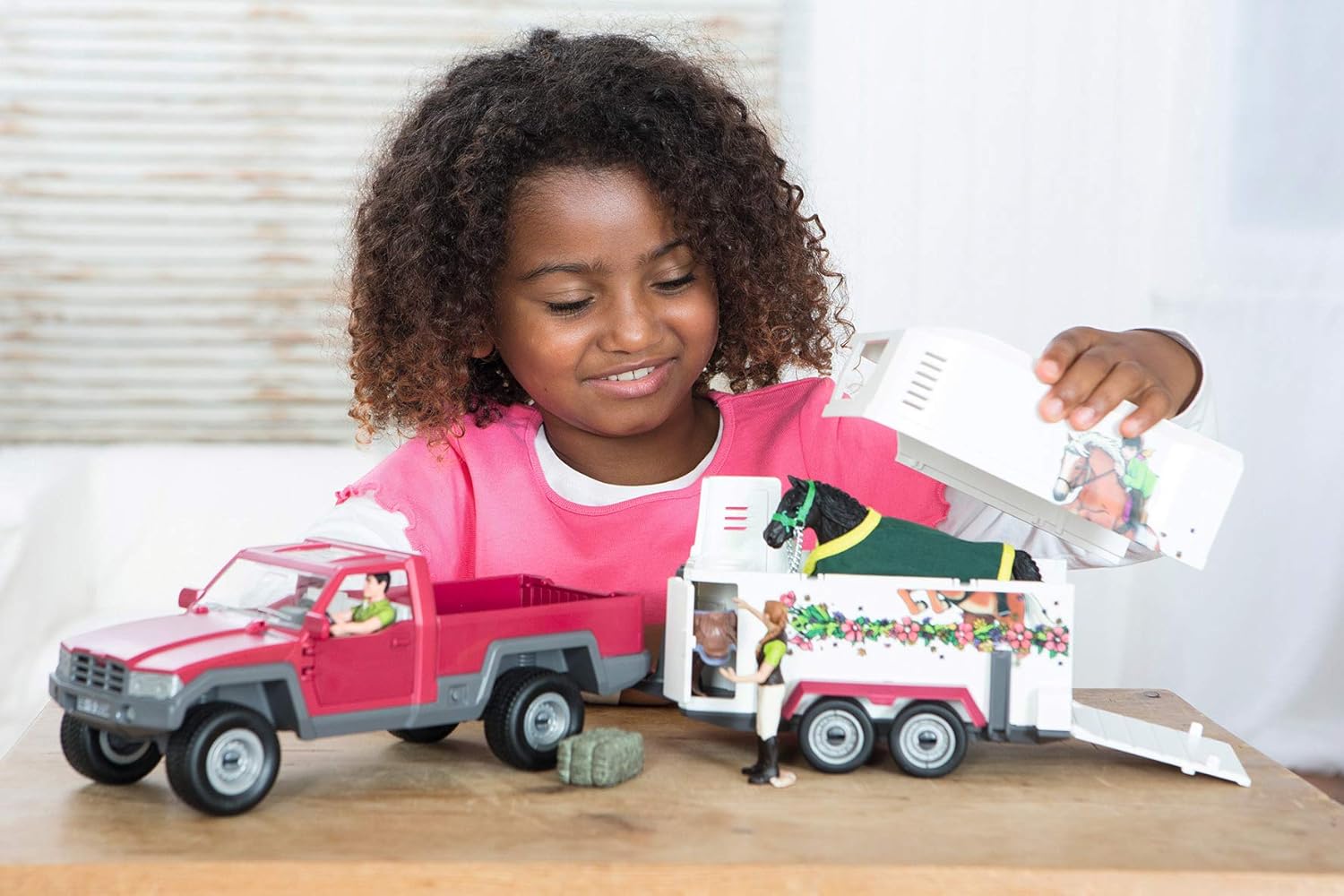 schleich toy horse trailer