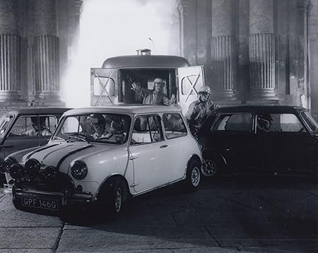 Amazon 大きな写真 ミニミニ大作戦 1969年 ミニmk I アイドル 芸能人グッズ 通販