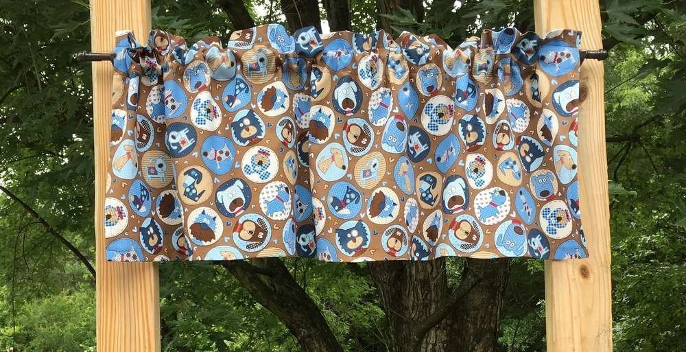 Amazon Com Puppy Dog Circle Canine Pet Shop Vet Clinic Blue Brown