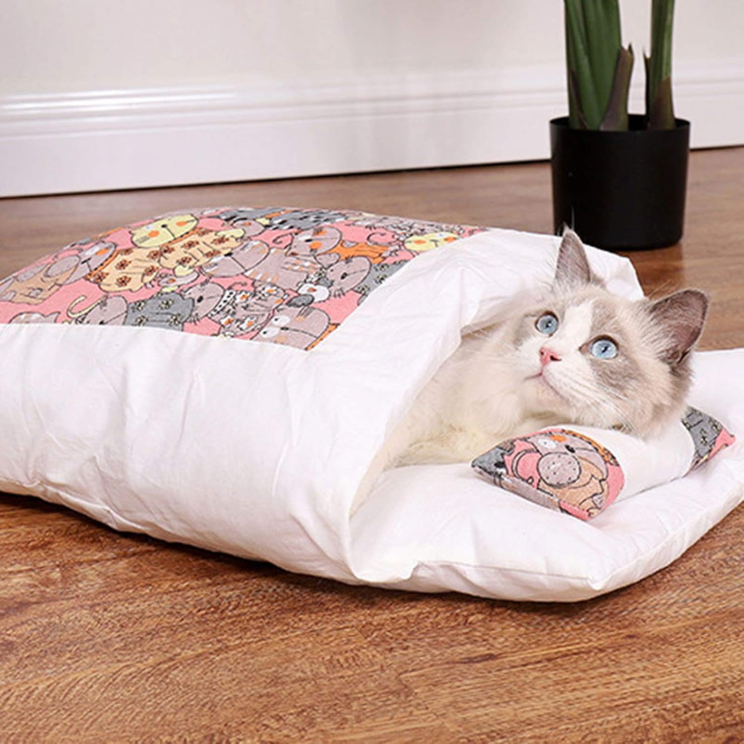 Amazon.com : LEFUYAN Cat Sleeping Bed 