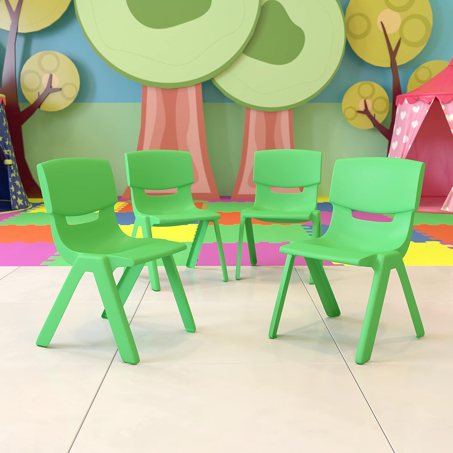 Flash Furniture 4 Pack Green Plastic Stackable School Chair with 13.25'' Seat Height: Furniture & Decor