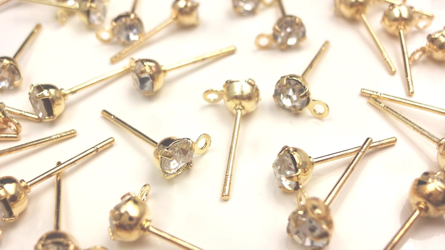 Haru雑貨 ゴールド カン付きラインストーンピアスパーツ 4mm 10個セット ハンドメイド 素材 アクセサリーパーツ 通販 Amazon