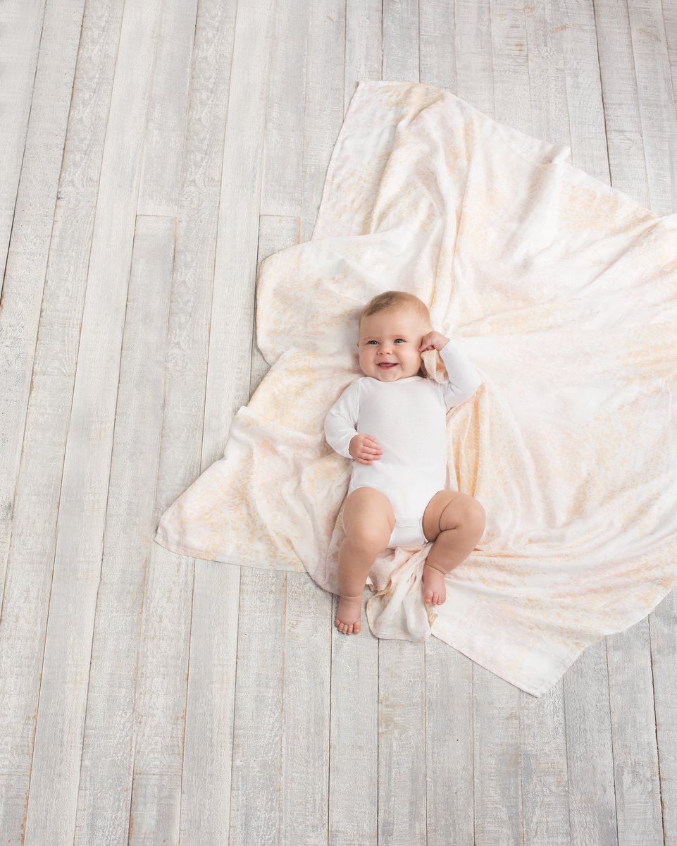 aden and anais metallic swaddle