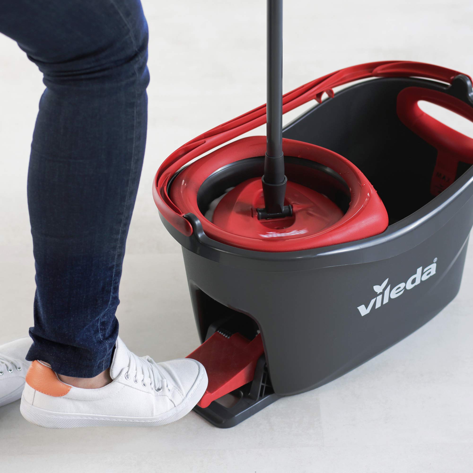 Vileda Turbo Microfibre Mop and Bucket Set, Plastic, Grey/Red, 48.5 x