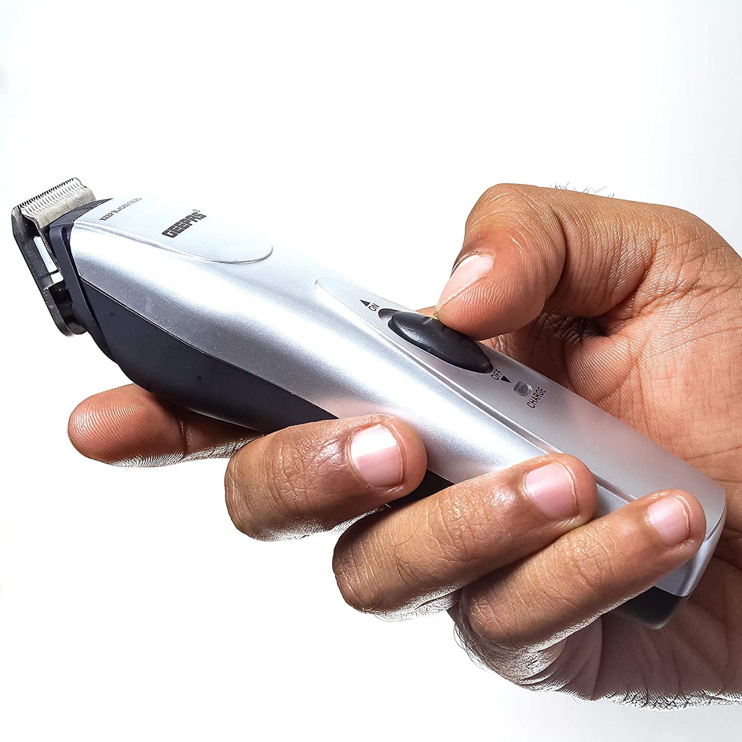 geepas trimmer gtr34c charging time