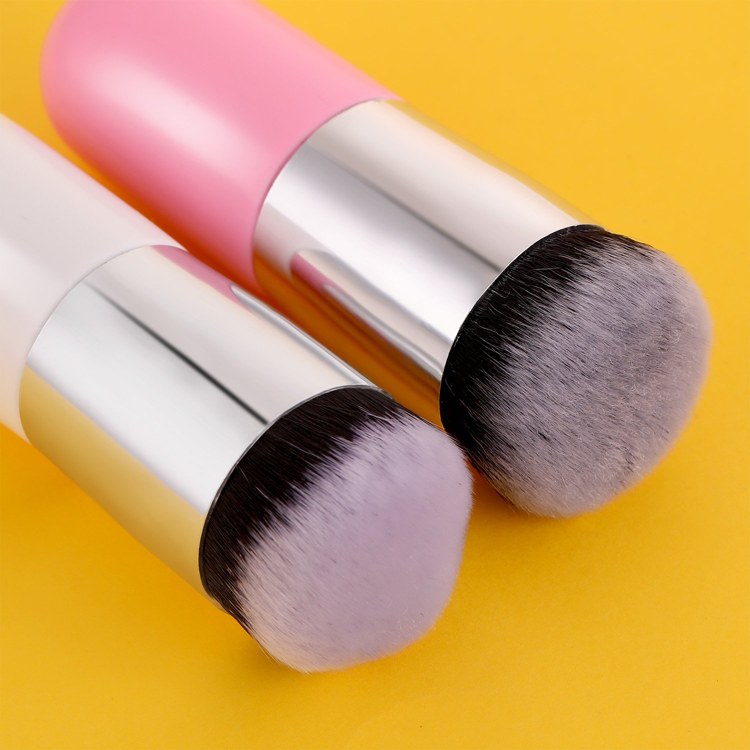 2 Pieces Foundation Brush Chubby Makeup Brush Kabuki Makeup Brush Travel Powder Brush for Blending Liquid, Cream or Flawless Powder Cosmetics (white and rose gold, pink and silver): Beauty