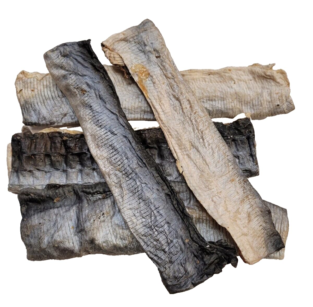 Premium Dried Fish Flatties Dog Treats 200g - All-Natural, Grain-Free, and Packed with Omega-3 for Healthy Skin and Coat - Irresistible Flavour for Picky Pups.