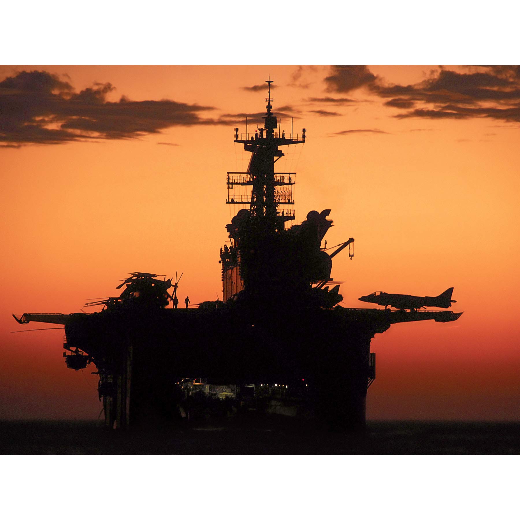 Dunn Military USA Navy Assault Ship USS Makin Island Photo Large Wall Art Poster Print Thick Paper 18X24 Inch