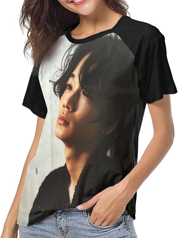 Amazon Co Jp 綾野剛 1 ンズの女性のトップスtシャツファッショナブルなルーズかわいい人気仕事や学校に行く 服 ファッション小物