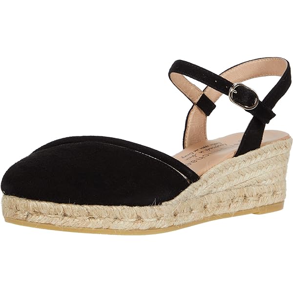 Amazon.com | Eric Michael Lulu White 36 (US Women's 5.5-6) M (B