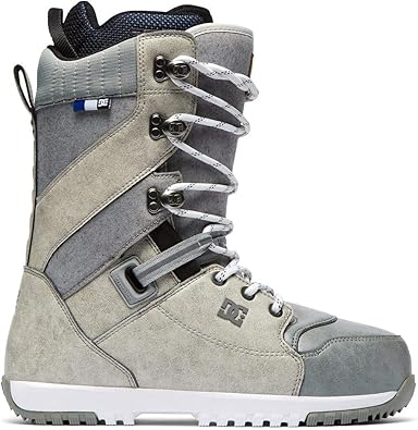 lace up snowboard boots