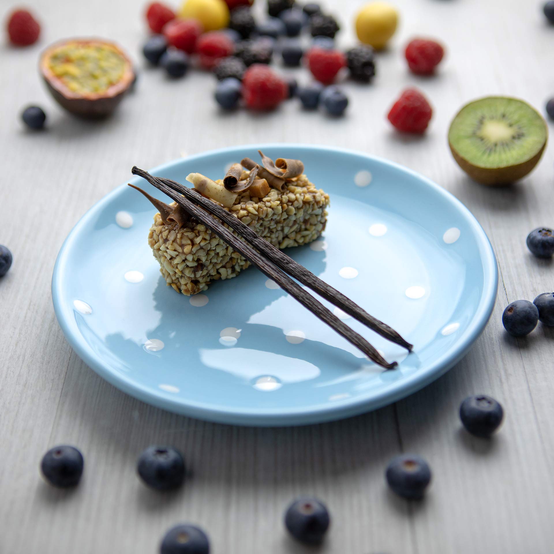 City to Cottage® Light Sky Blue and White Pottery | Polka Dot Spotty | Handmade Hand Painted | Glazed Ceramic 7.9inch/20cm | Side Dessert Plate | Unique Dinnerware