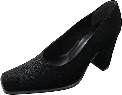zapatos ante mujer