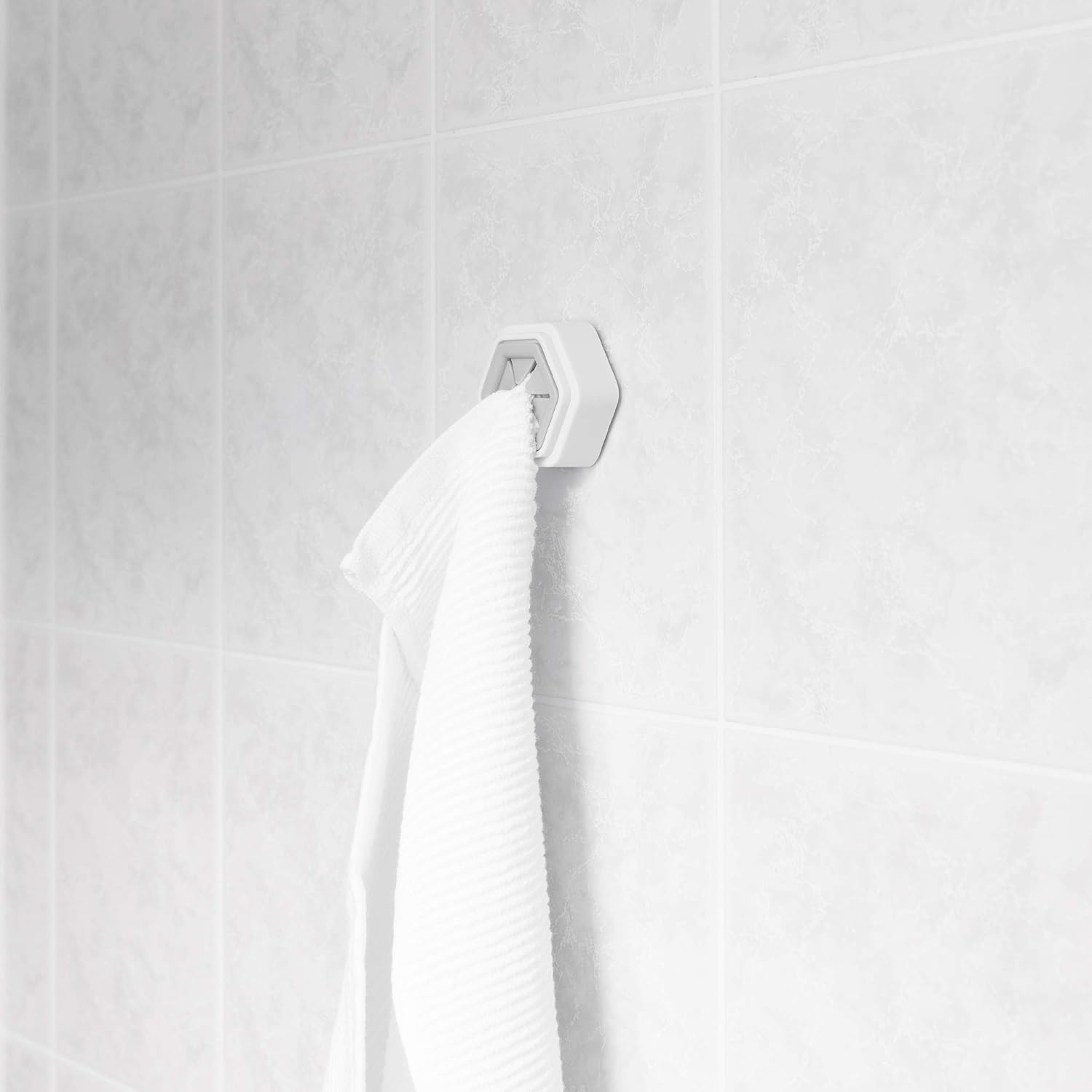3M Self-Adhesive Towel Holder (Pack of 4) – Perfect for Hanging Face Towels, Body Towels or Robes. Wall Mounted Hook for Bathroom, Kitchen. Stick & Go Easy Installation - - 
