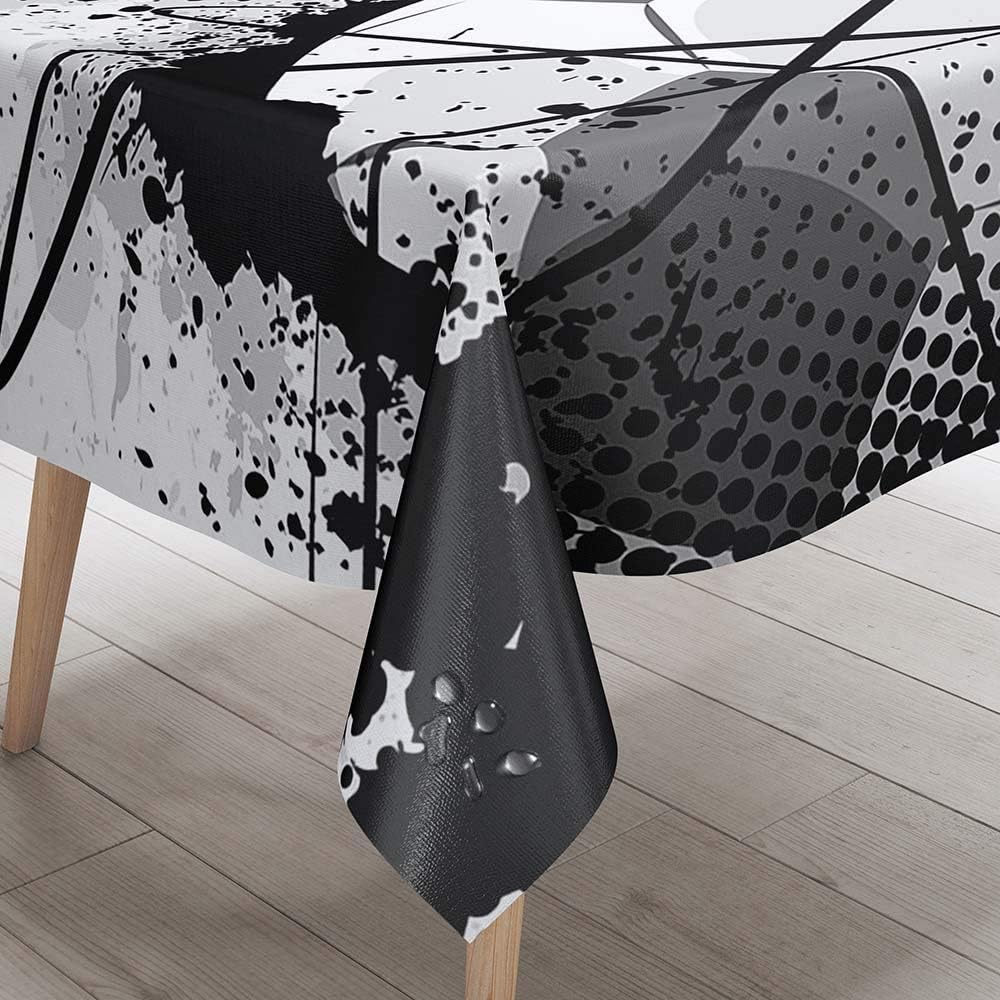 Fansu Tischdecke Wasserabweisende Abwaschbar Garten Tischdecke Rechteckig Abwischbare Wachstuch Desktop Dekorative Tuch Hotel Bankett Party Schwarz Weiss Fussball 40x40cm Amazon De Kuche Haushalt