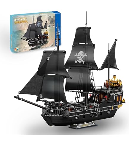 Amazon.com: BDYDT Black Pearl Pirate Ship Mini Building Blocks Set