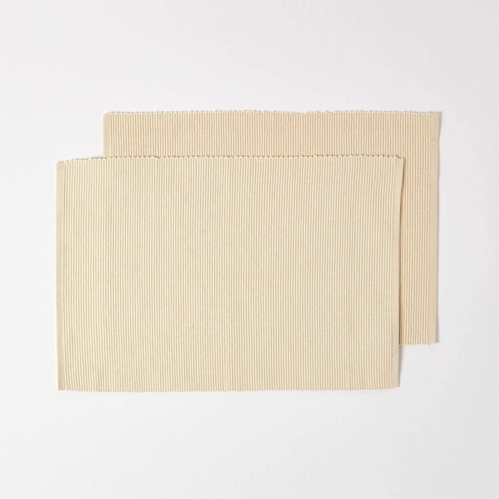 HOMESCAPES Premium Place Mats For Table, Set of 2, Non-Slip Cream Table Mats, 100% Cotton, Washable Ribbed Placemats for Kitchen & Dining - 50cm x 33cm