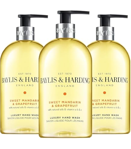 ロイヤルベイビーバース＆プリンスジョージ洗礼セット Amazon.com : Baylis & Harding Liquid Hand Soap Wash with Dispenser