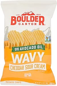 BOULDER CANYON Wavy Cheddar Sour Cream Potato Chips, 5.5 OZ