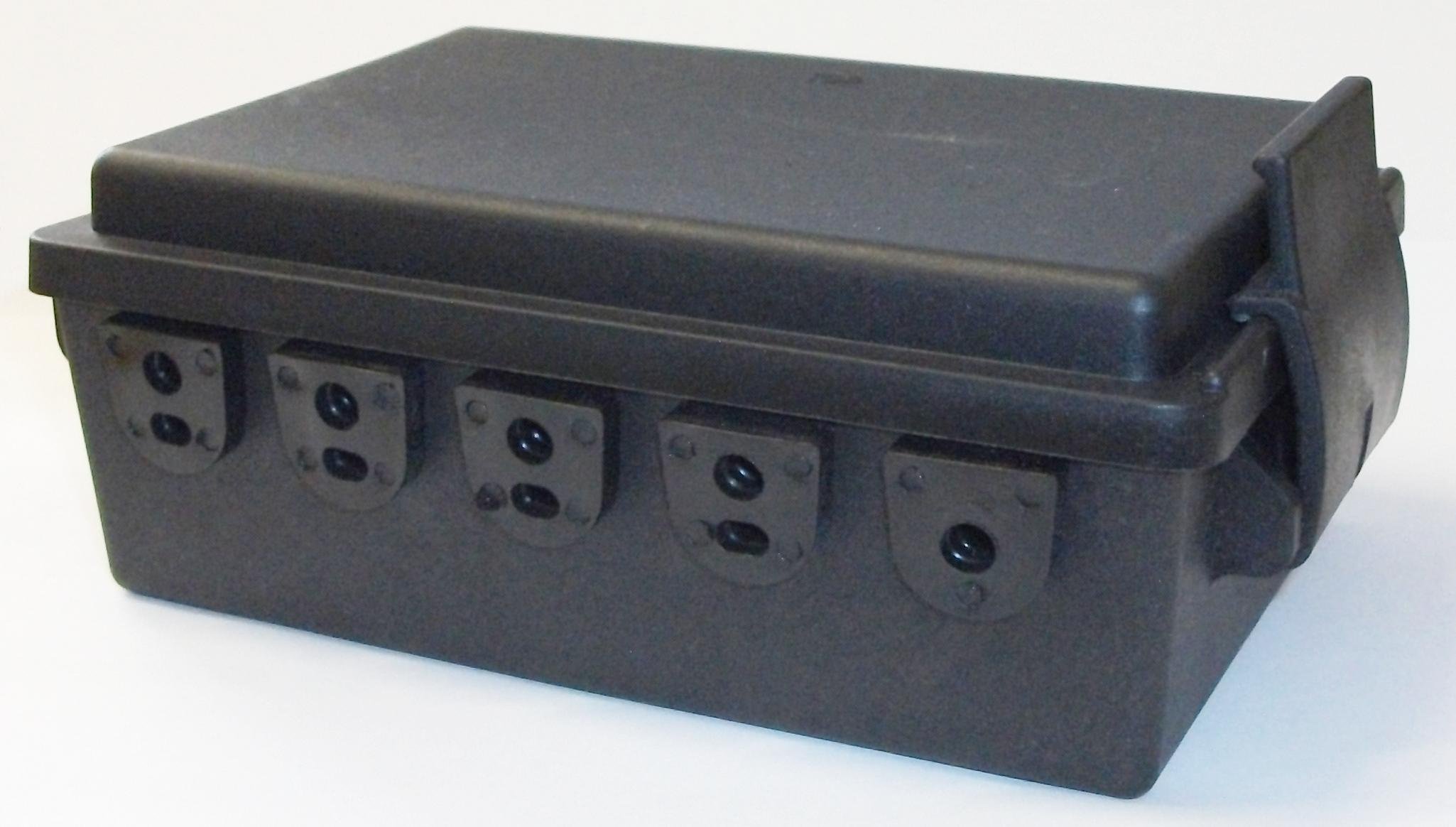 leisure MART Trailer electrical lighting junction wiring box for use on Ifor Williams trailers and most other trailers Pt no. LMX525