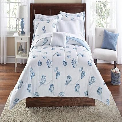 Amazon Com Seashells Beach Themed Nautical Queen Comforter Set