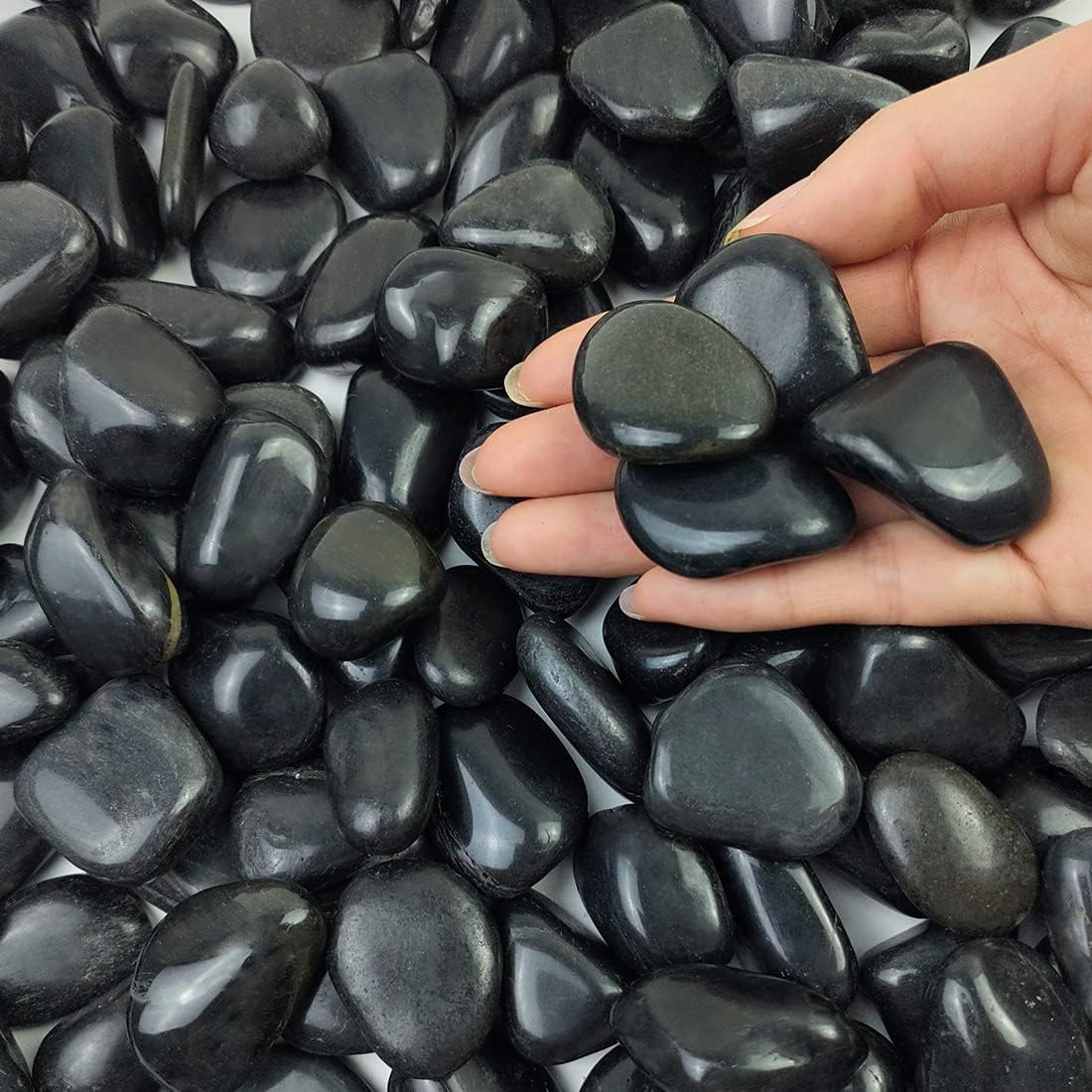 Hardscaping Materials - FANTIAN 2lb Natural Polished Black Pebbles - Decorative Smooth Black River Rocks for Bamboo Plants, Stones for Planters,Pebbles for Indoor Plants, Landscaping Rocks,Vase Fillers and Garden Stones