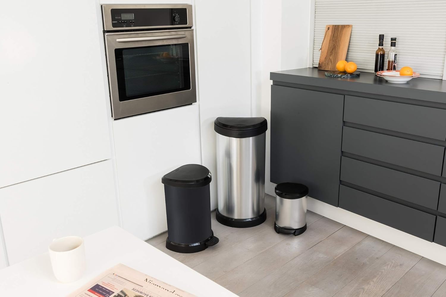 CURVER 176454 - Cubo de la Basura con Pedal (Aspecto metálico, 20 ...