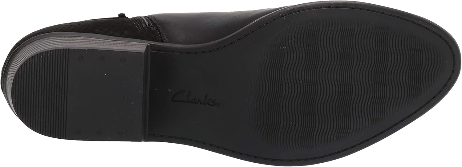 clarks women's addiy gladys fashion boot