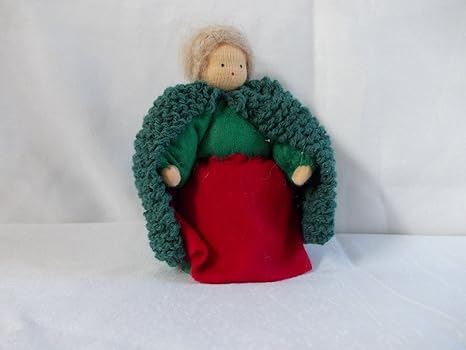 Amazon De Mutter Erde Nach Waldorf Jahreszeiten Puppe