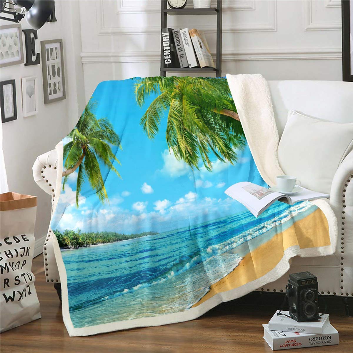 Ocean Beach Themed Fleece Throw Blanket Tropical Palm Tree Sherpa Blanket for Sofa Couch Bed Women Blue Sea Plush Blanket Hawaiian Summer Warm Fuzzy Blanket Bedroom Decor Double 60"x79"