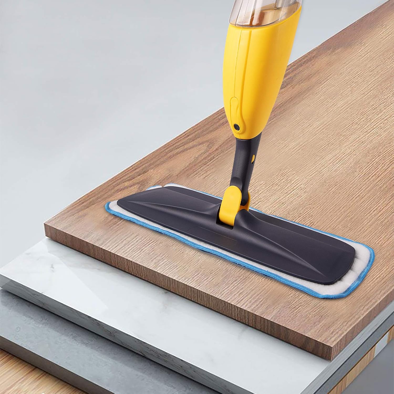 Yocada Microfiber Spray Mop with Total 2 Washable Mop Pad for Hardwood Ceramic Marble Tile Laminate Home Kitchen Floor Cleaning Wet and Dry Easy Wring 600ml: Kitchen & Dining