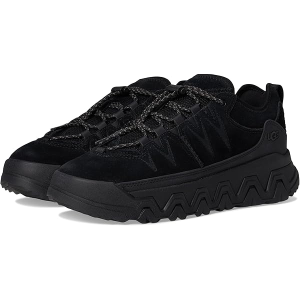 Amazon.com | UGG Women's CAPTRAIL Low Sneaker, Black, 5
