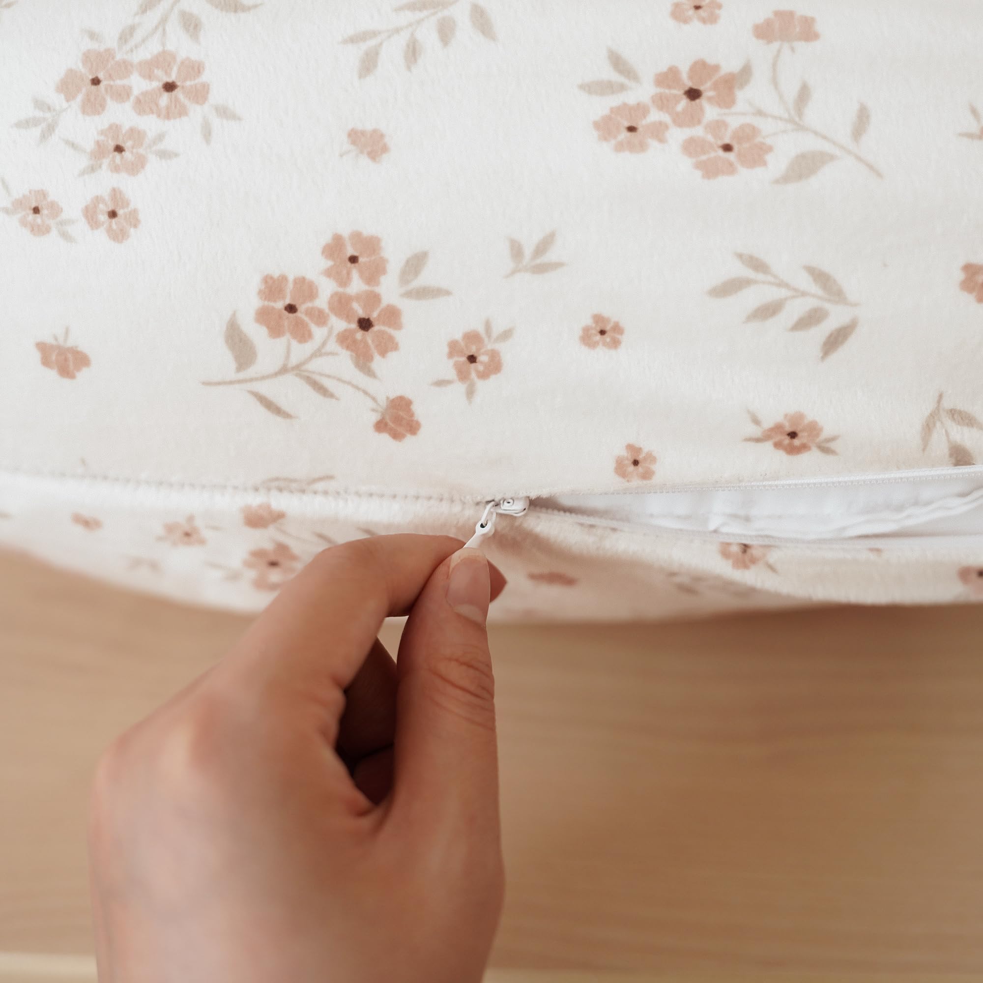 Konssy 2 Pack Nursing Pillow Covers, Soft and Comfortable Nursing Cover for Breastfeeding Pillows, Pillow Slipcover for Baby Girls Boys Newborn(Brown, Blossom)